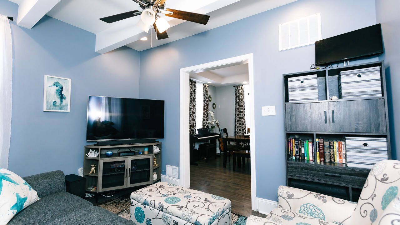 Photo of Livingroom in Asbury Park