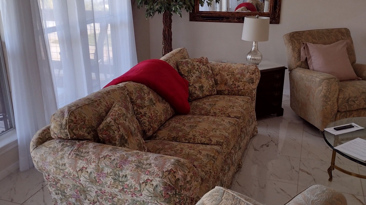 Photo of Livingroom in Clear Lake Shores