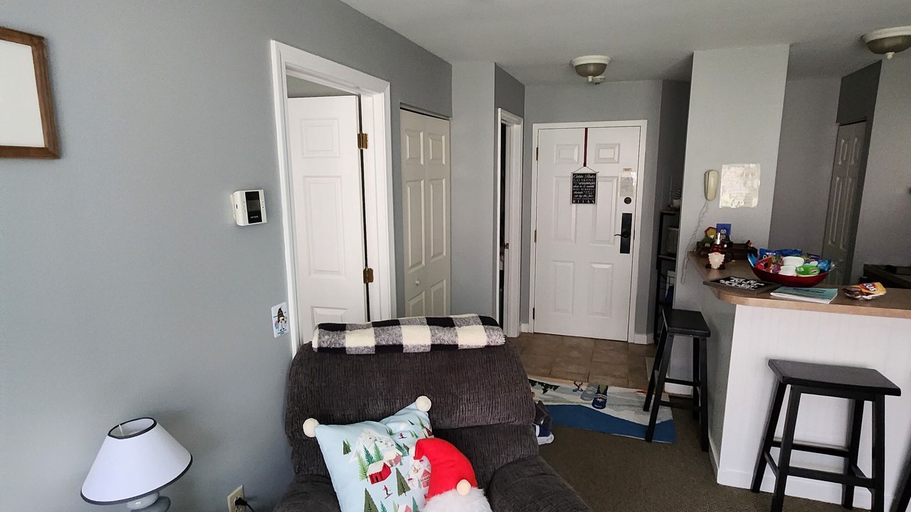 Photo of Livingroom in Hancock