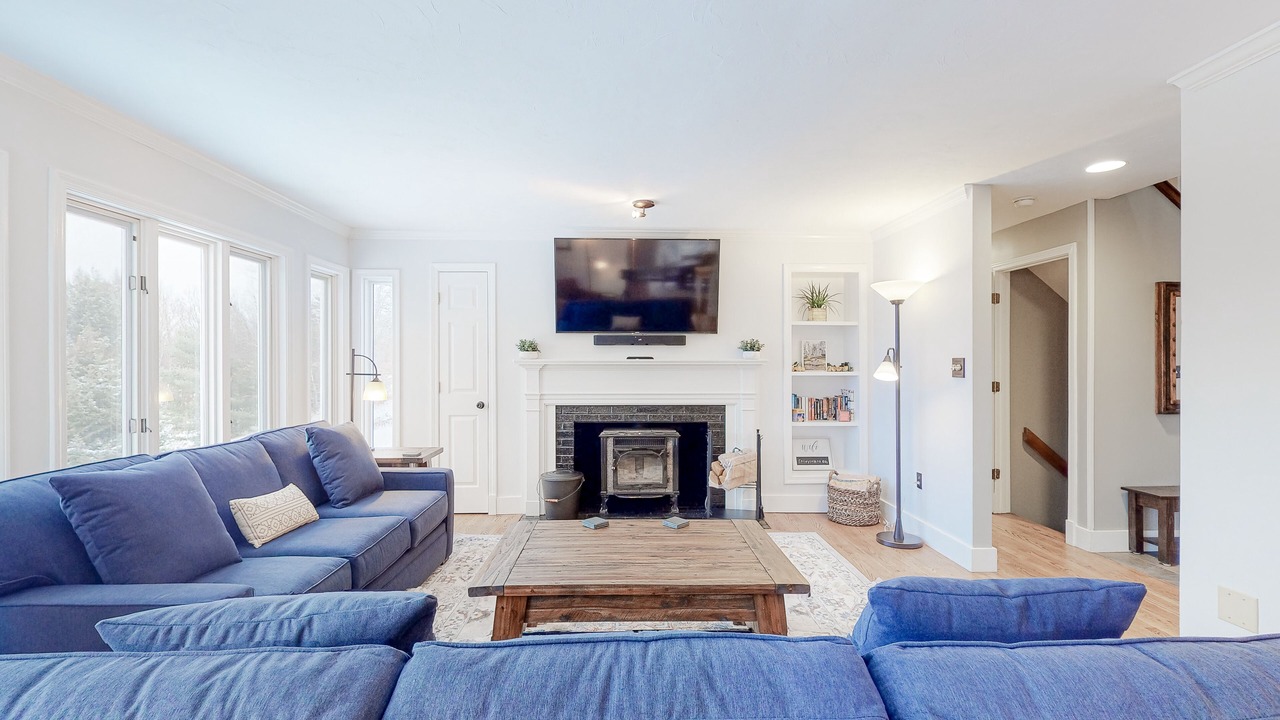 Photo of Livingroom in Campton