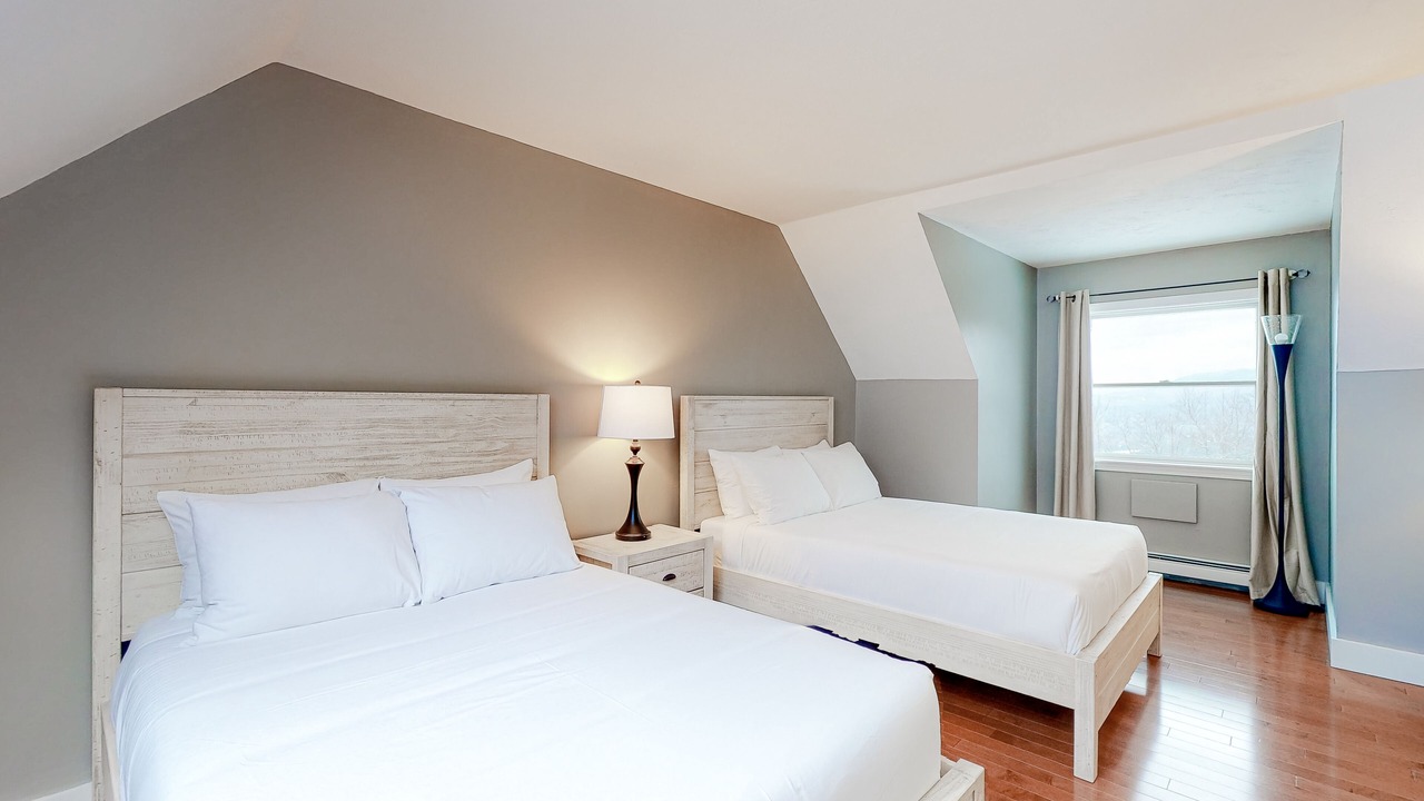 Photo of Bedroom in Campton