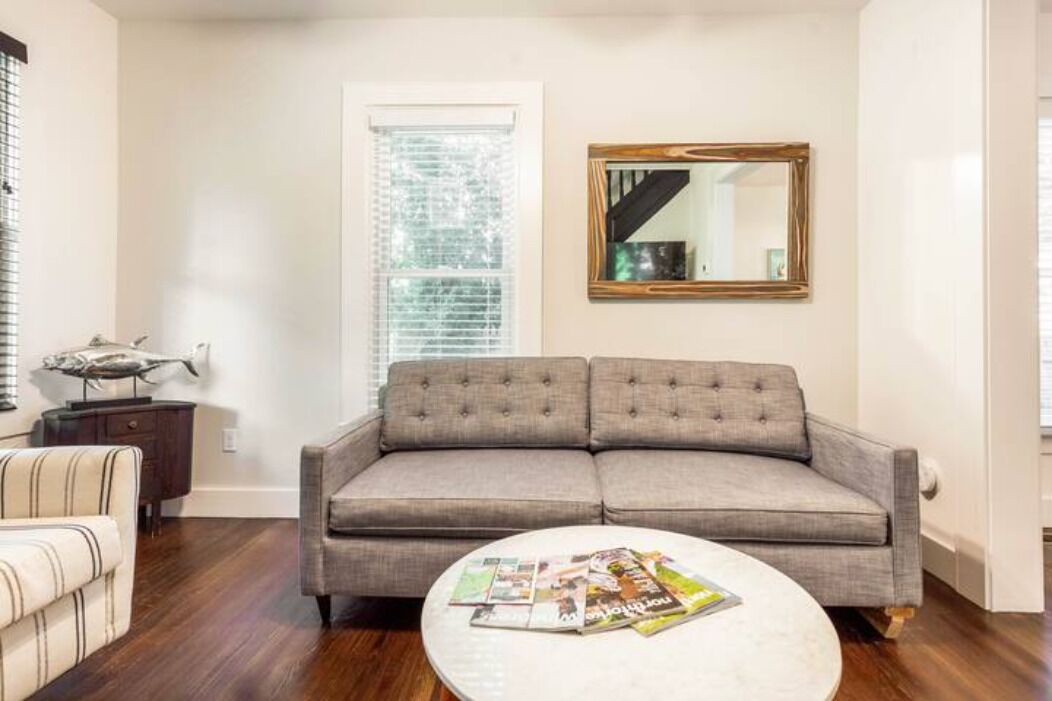 Photo of Livingroom in Greenport