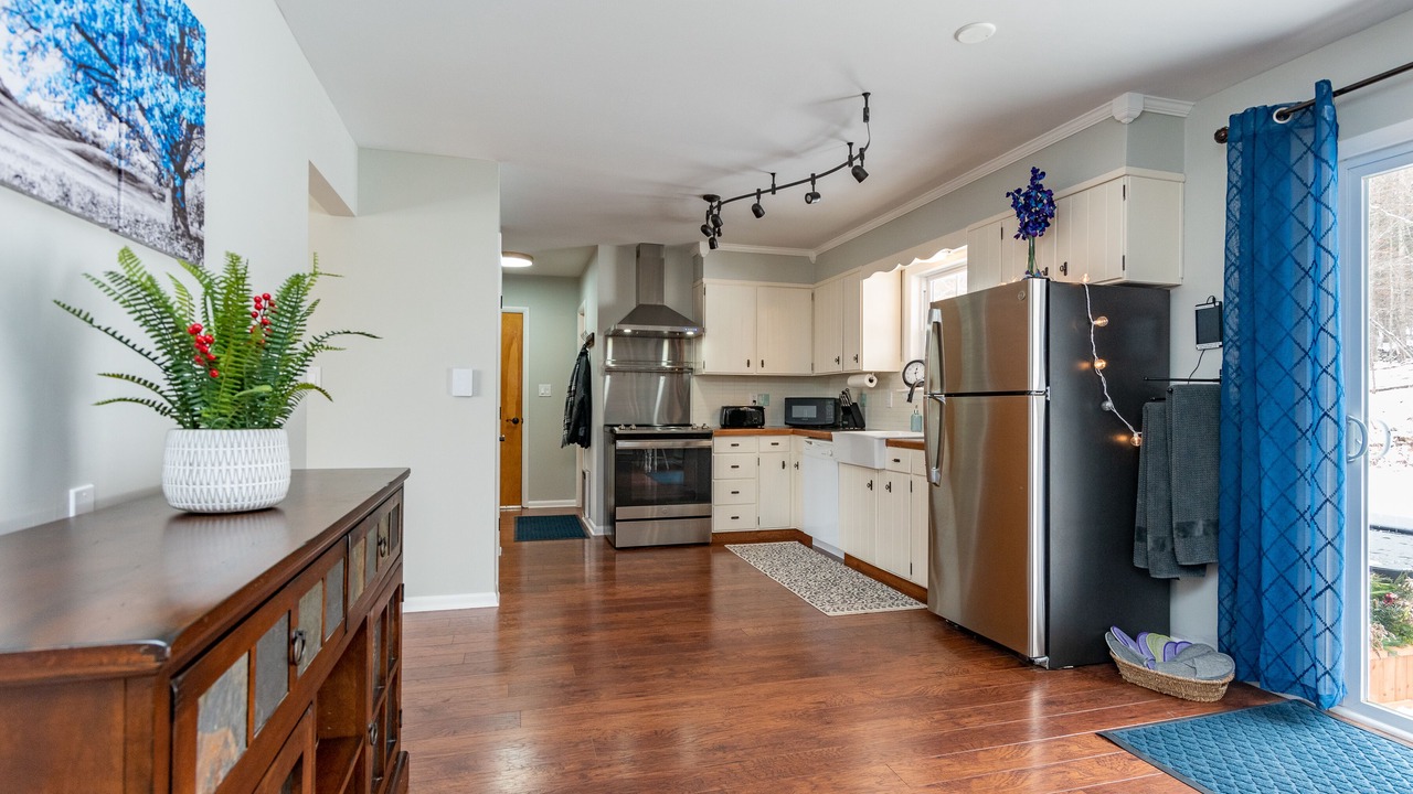 Photo of Kitchen in Roxbury