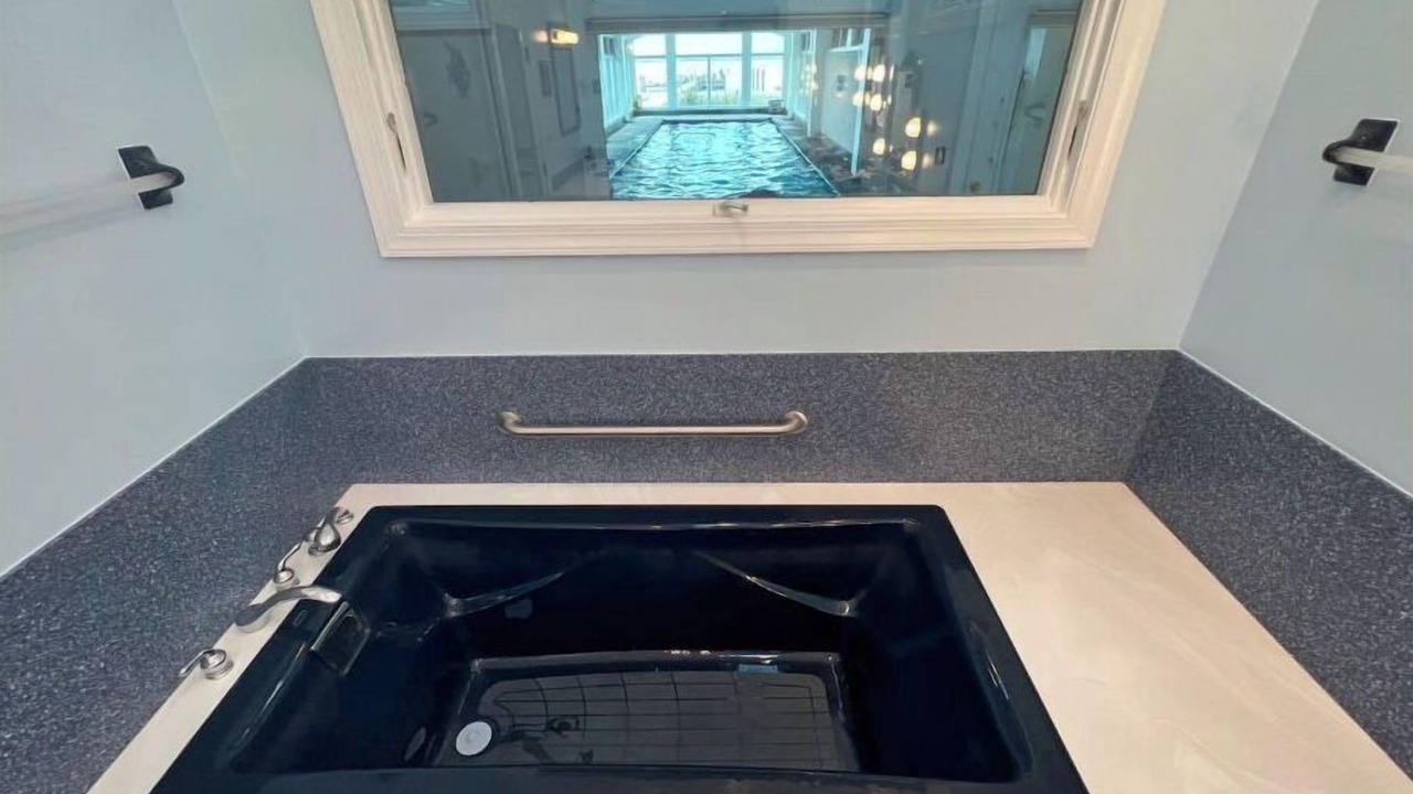 Photo of Bathroom in Hague