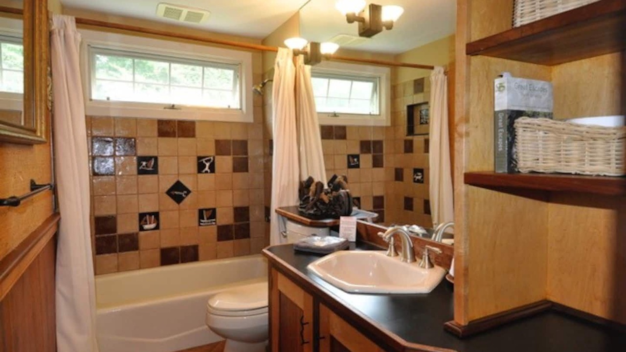 Photo of Bathroom in South Eliot
