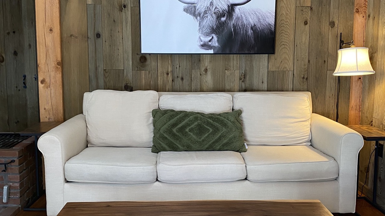Photo of Livingroom in West Dover