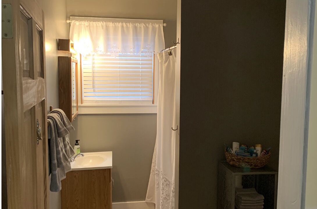 Photo of Bathroom in Drewsville