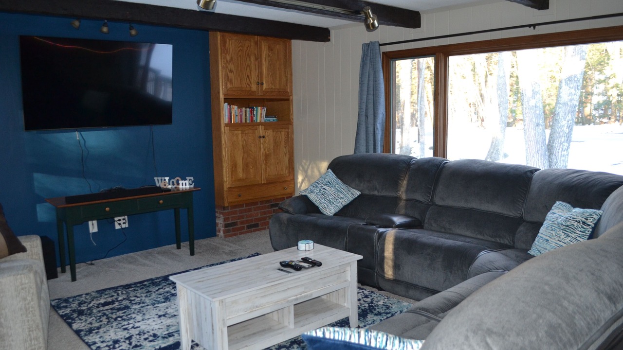 Photo of Livingroom in Gilford