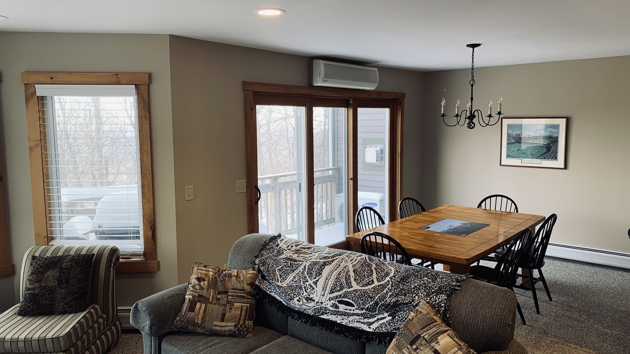 Photo of Livingroom in North Troy