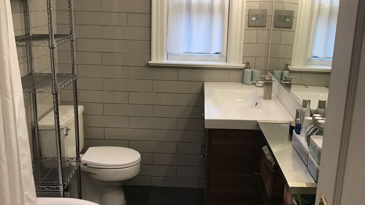 Photo of Bathroom in White Plains