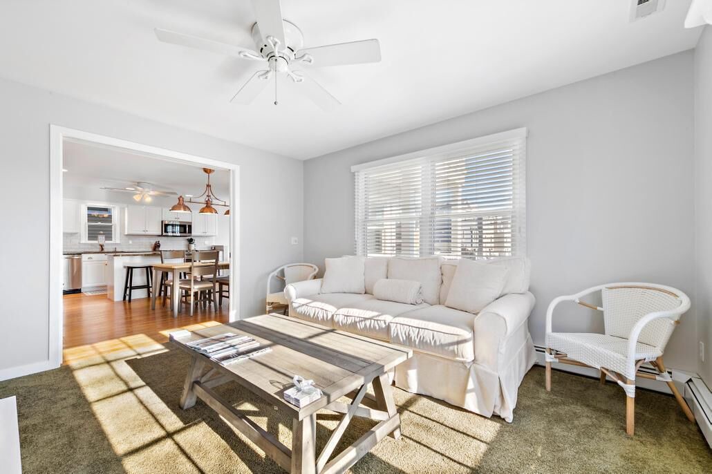 Photo of Livingroom in Beach Haven Terrace