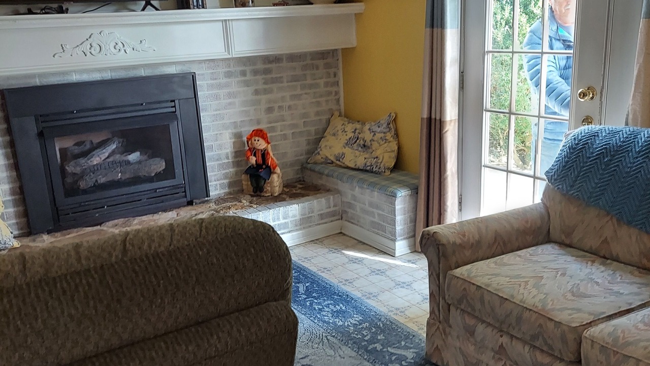 Photo of Livingroom in Lowgap