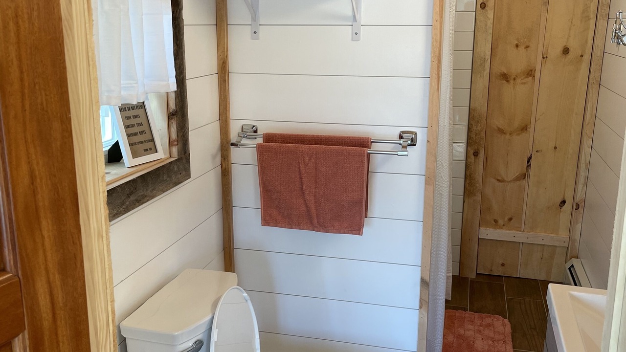 Photo of Bathroom in Lake Luzerne
