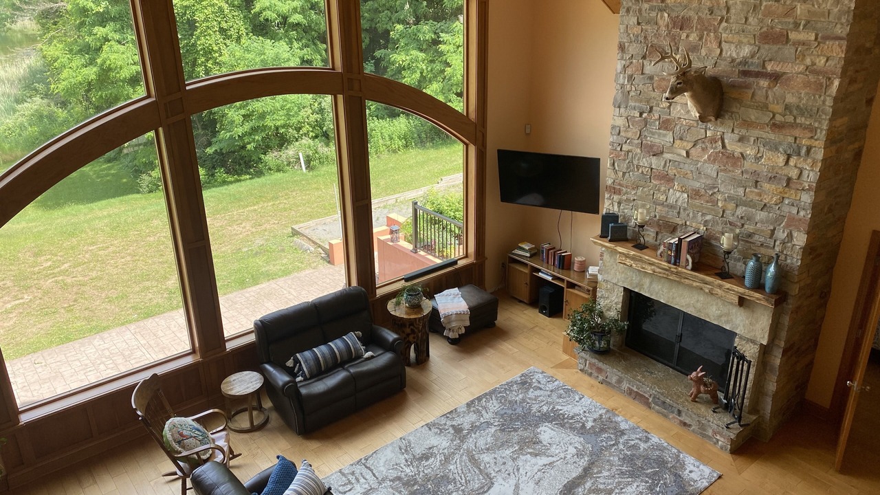 Photo of Livingroom in Lockport