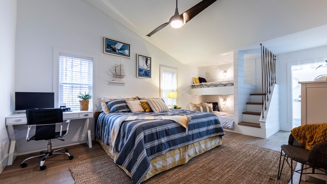 Photo of Bedroom in Misty River