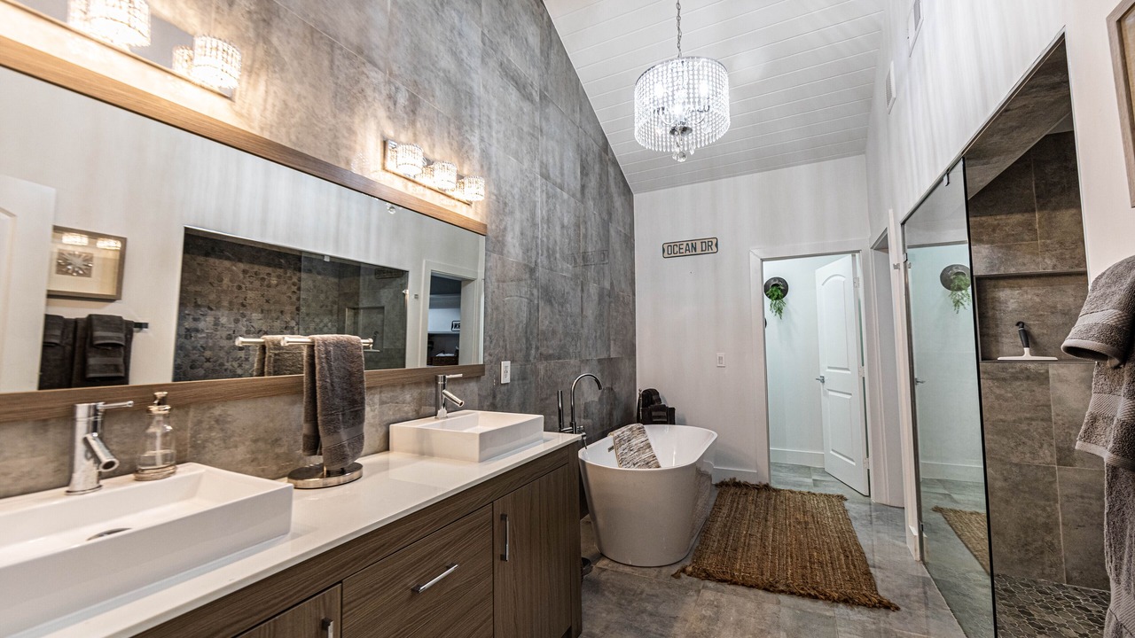 Photo of Bathroom in Misty River