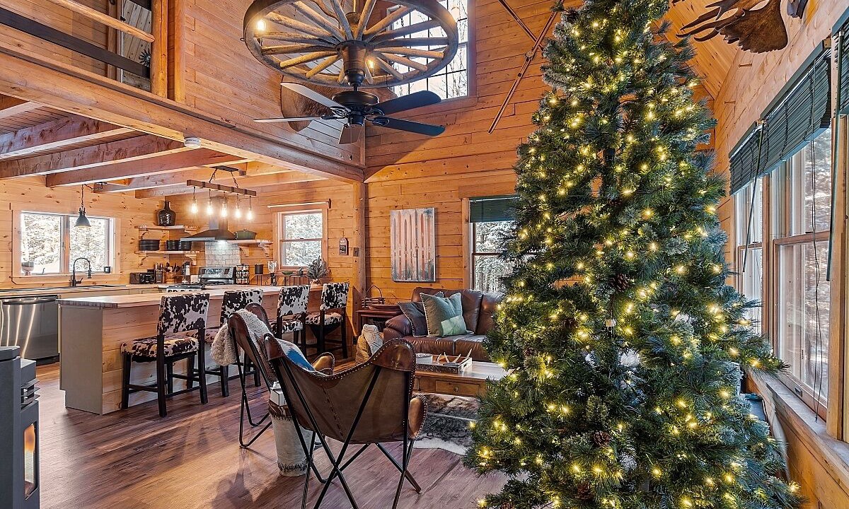 Photo of Livingroom in Bridgton