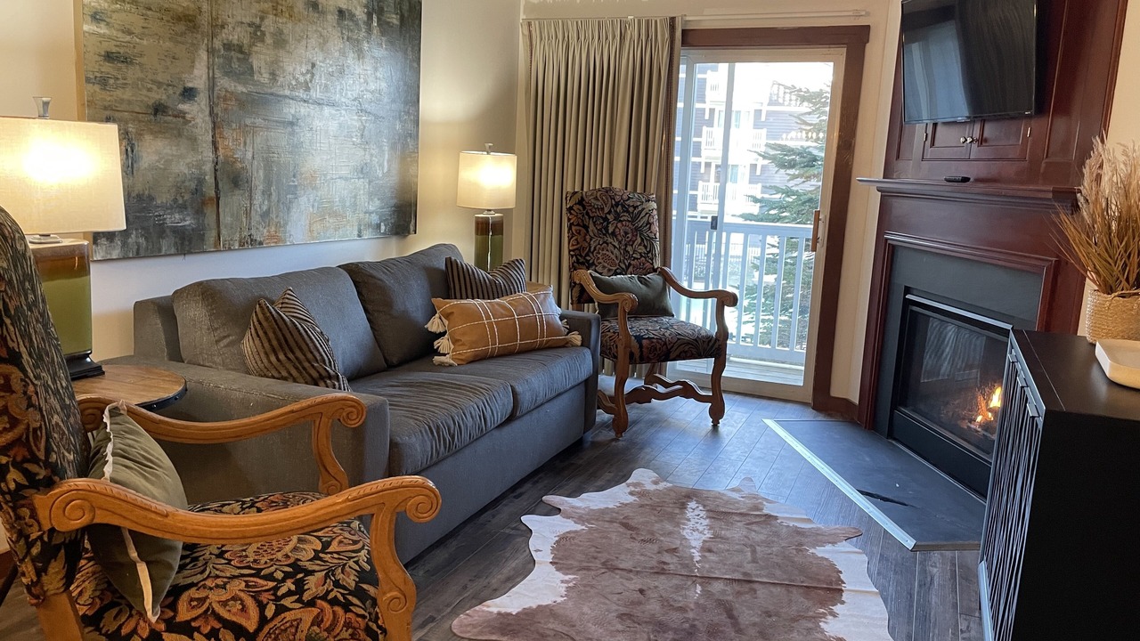Photo of Livingroom in Snowshoe