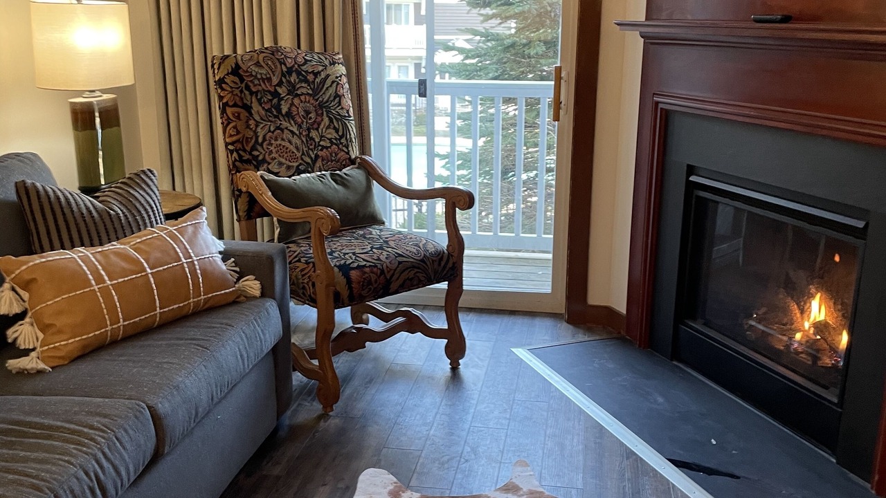 Photo of Livingroom in Snowshoe