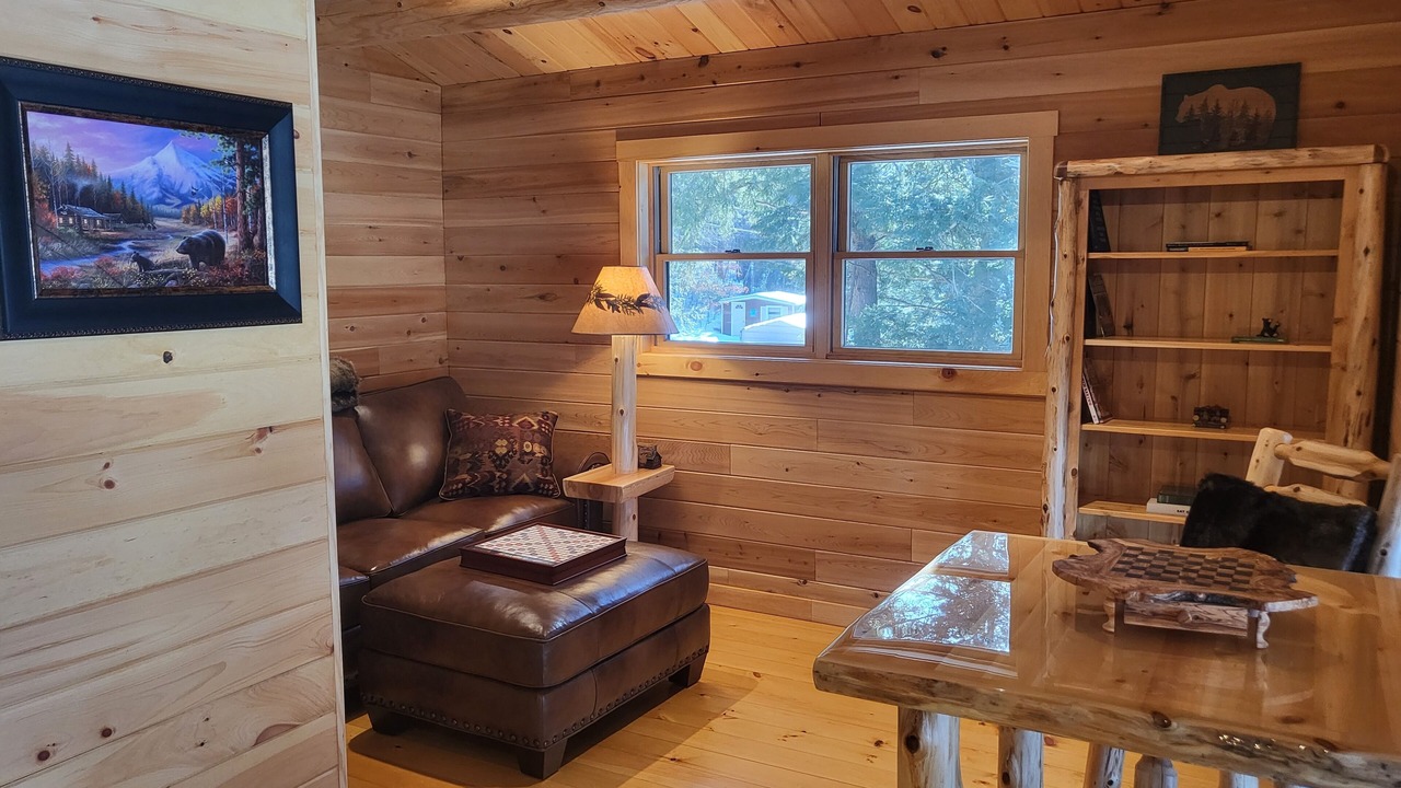 Photo of Livingroom in Amherst