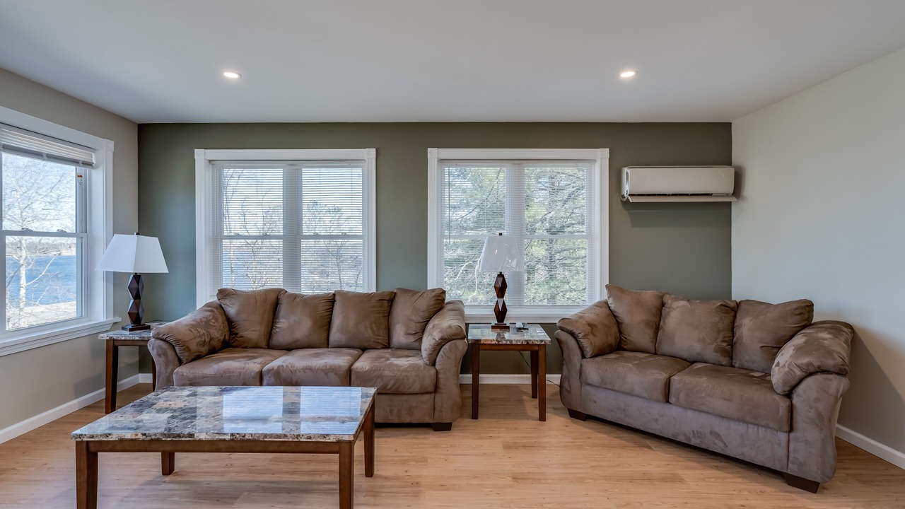 Photo of Livingroom in Alexandria Bay