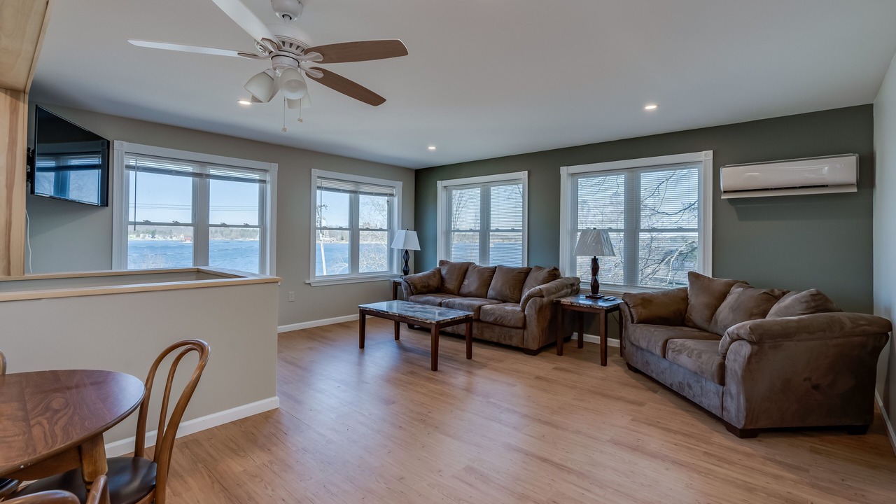 Photo of Livingroom in Alexandria Bay