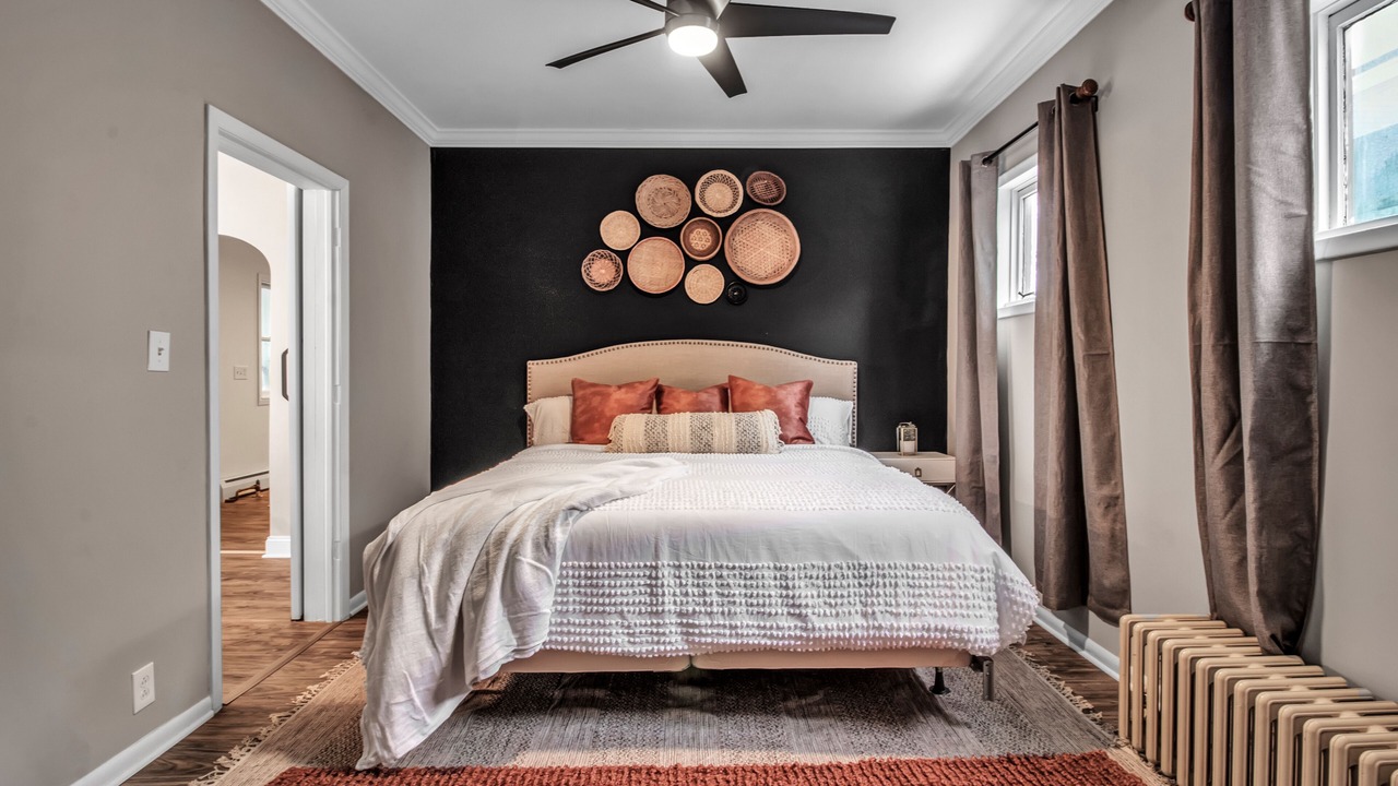 Photo of Bedroom in Depew