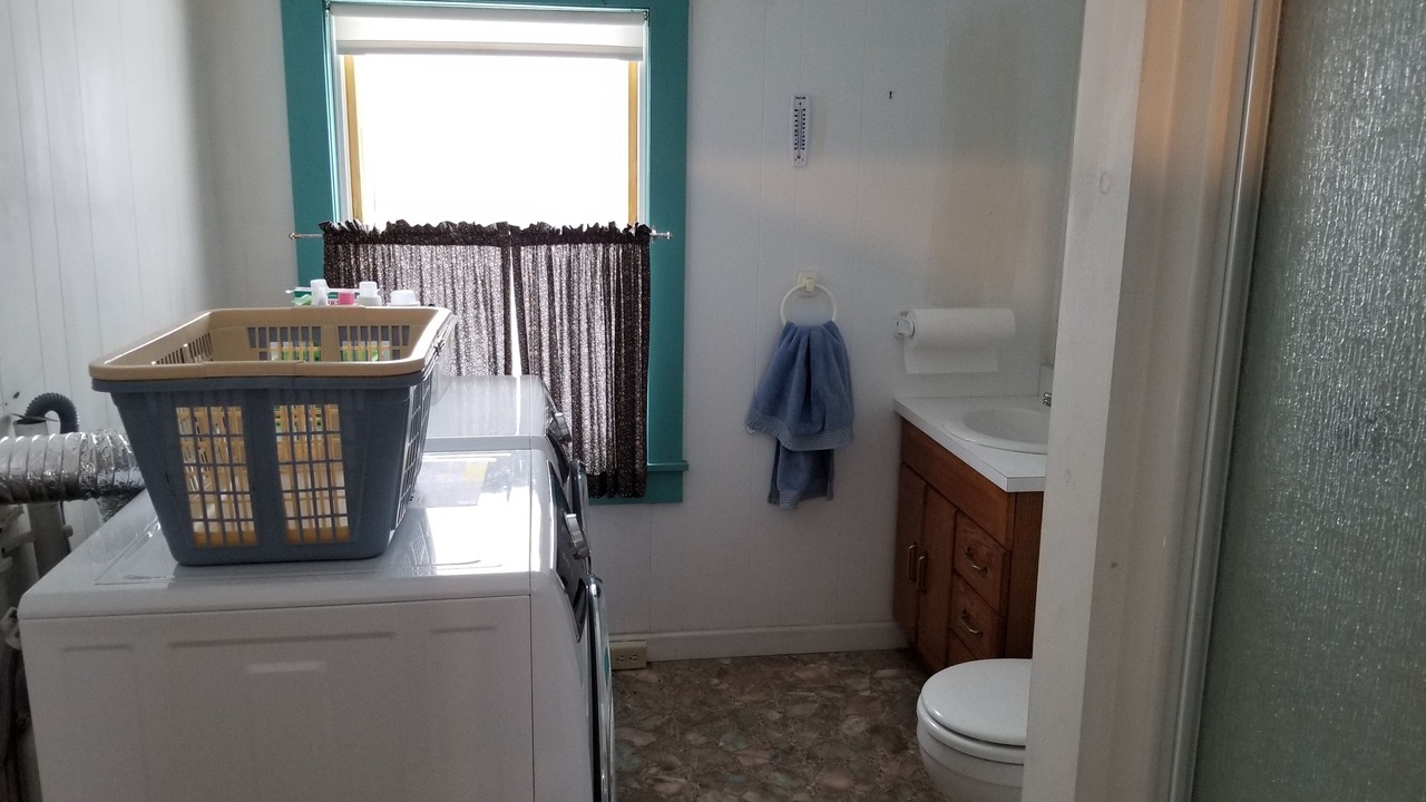 Photo of Bathroom in Glover