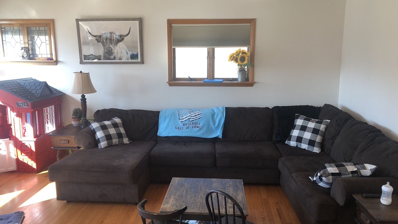 Photo of Livingroom in Bloomville
