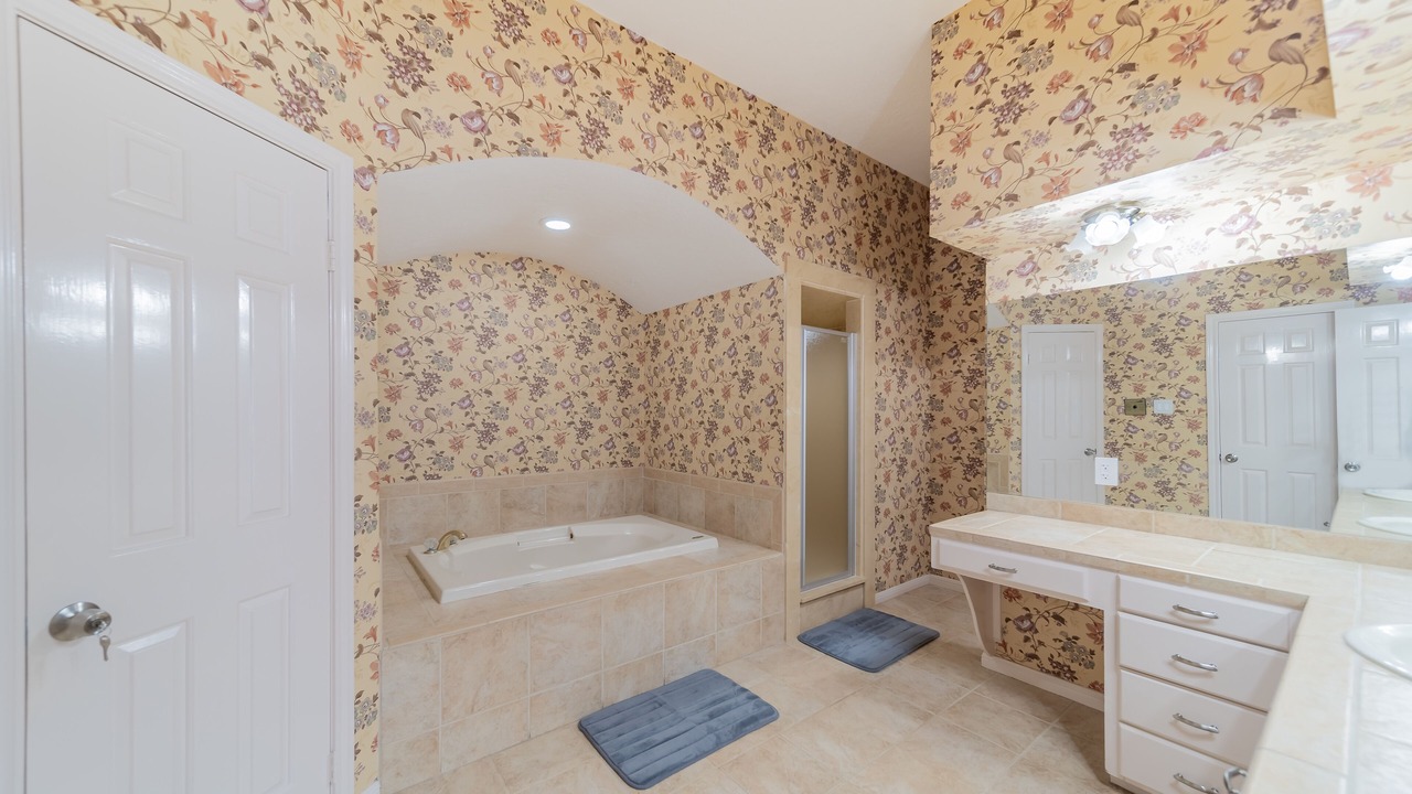 Photo of Bathroom in Spring