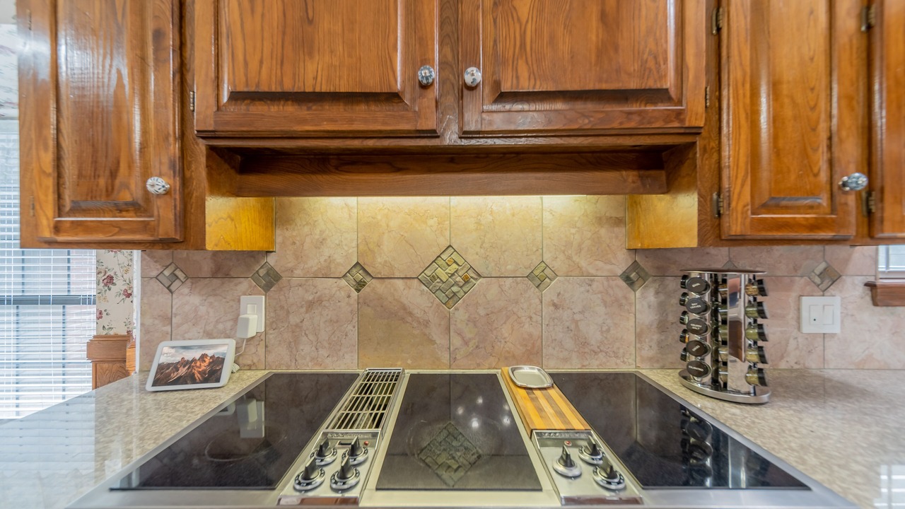 Photo of Kitchen in Spring