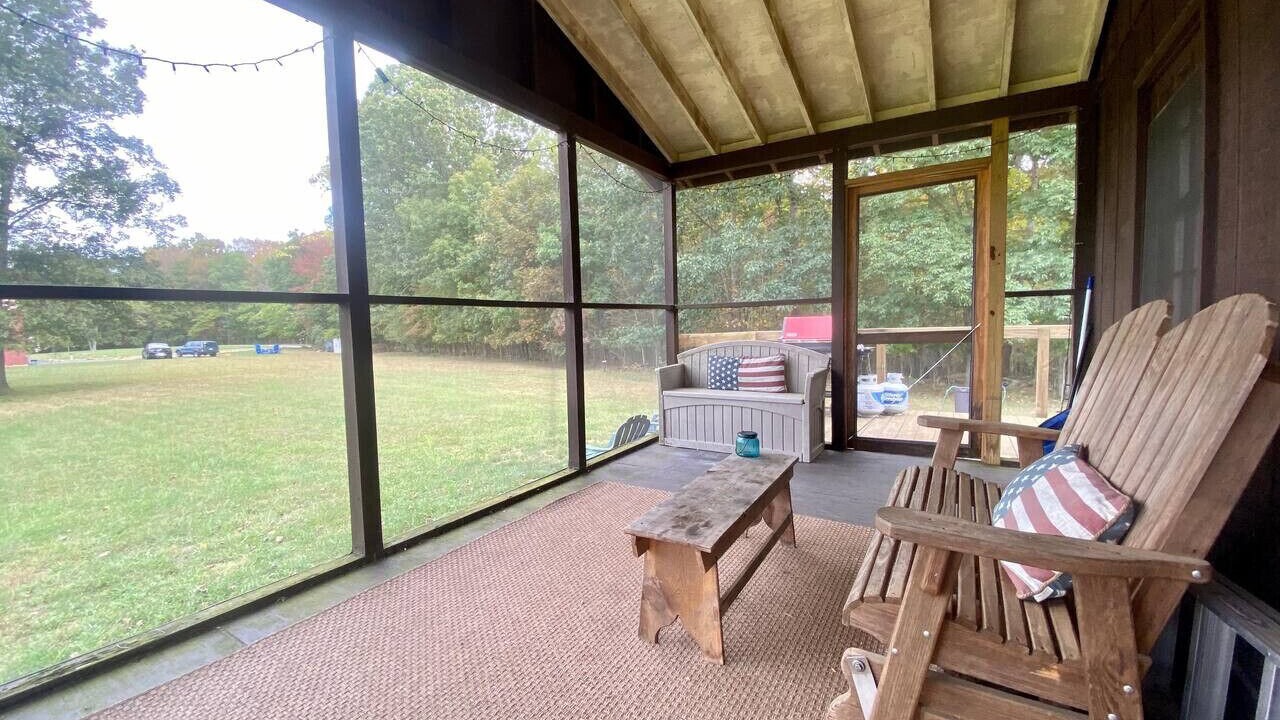 Photo of Patio Balcony in Great Cacapon