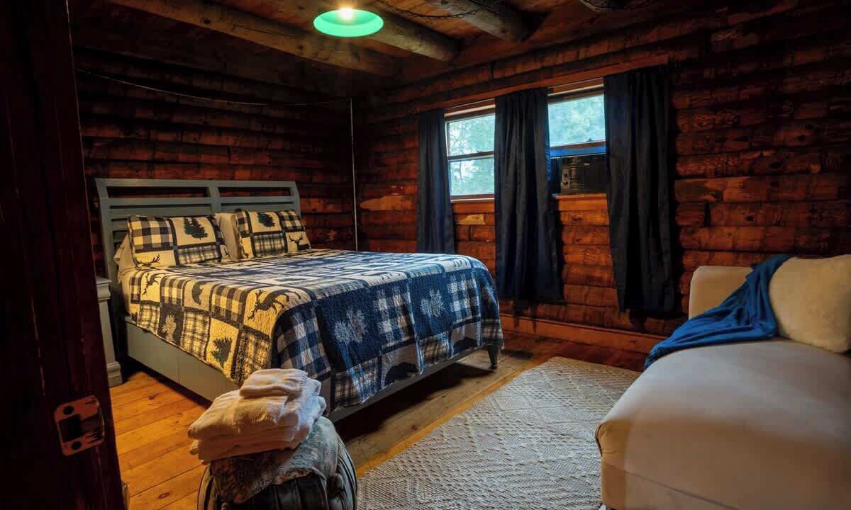 Photo of Bedroom in Northfield