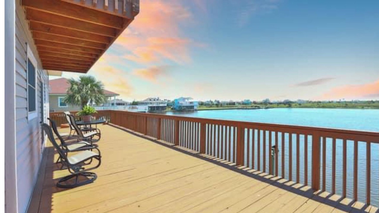 Photo of Patio Balcony in Terramar Beach