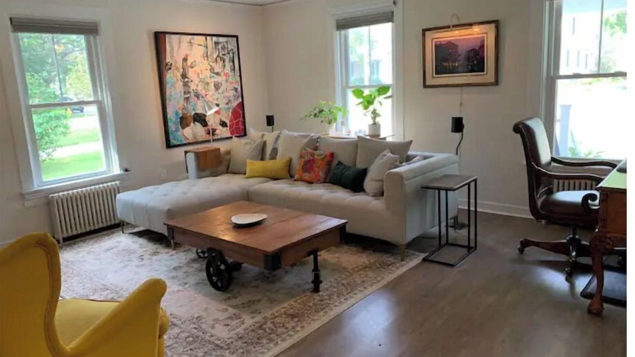 Photo of Livingroom in Middlebury - Warren