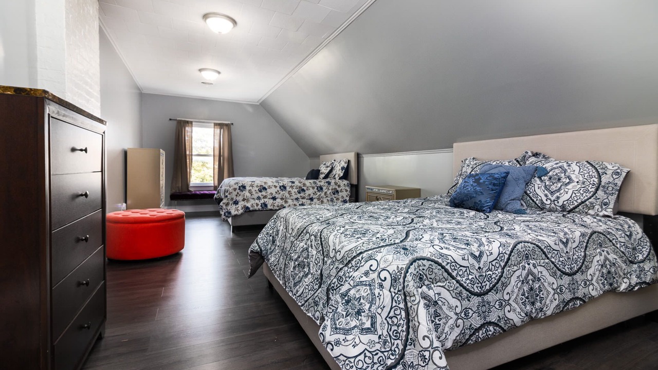 Photo of Bedroom in Niagara Falls