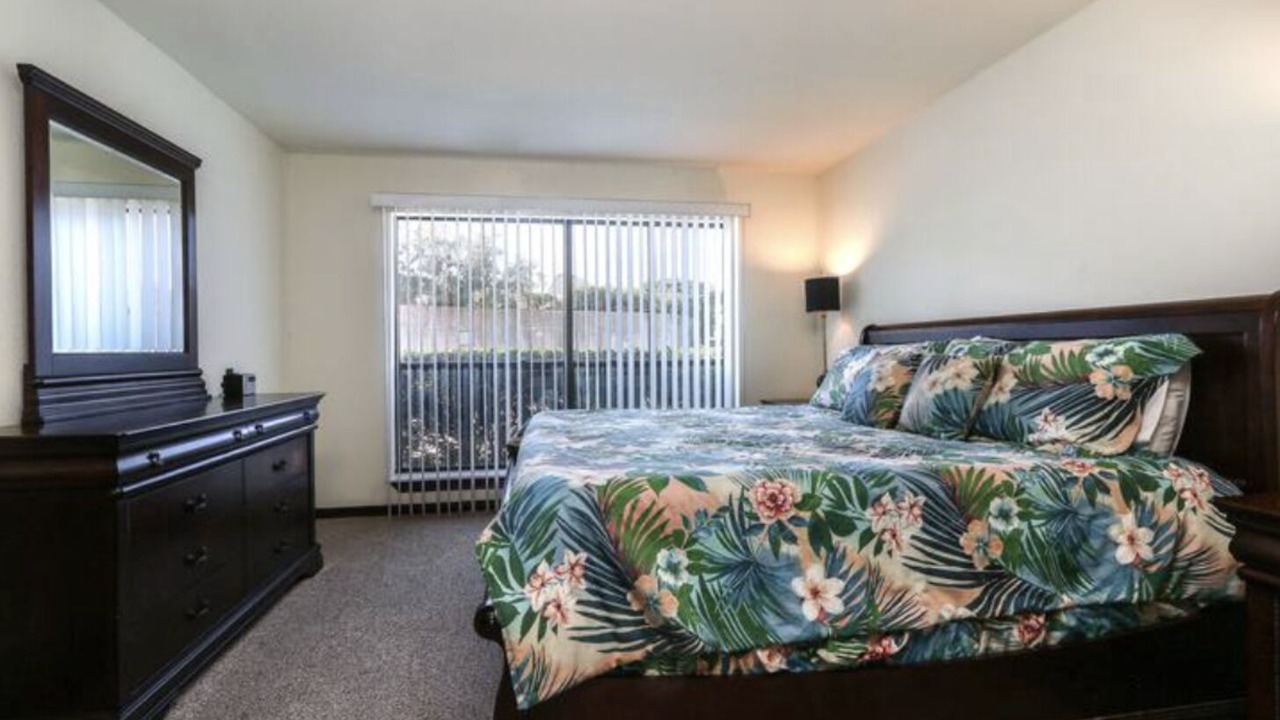 Photo of Bedroom in Seven Coves