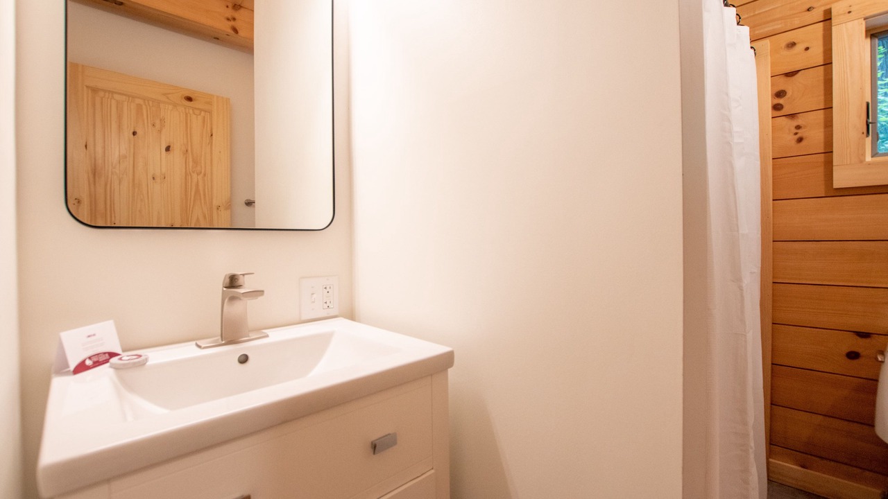 Photo of Bathroom in Valois