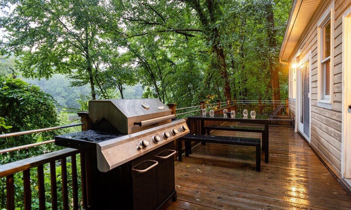 Photo of Outdoor in Sparrow Bush