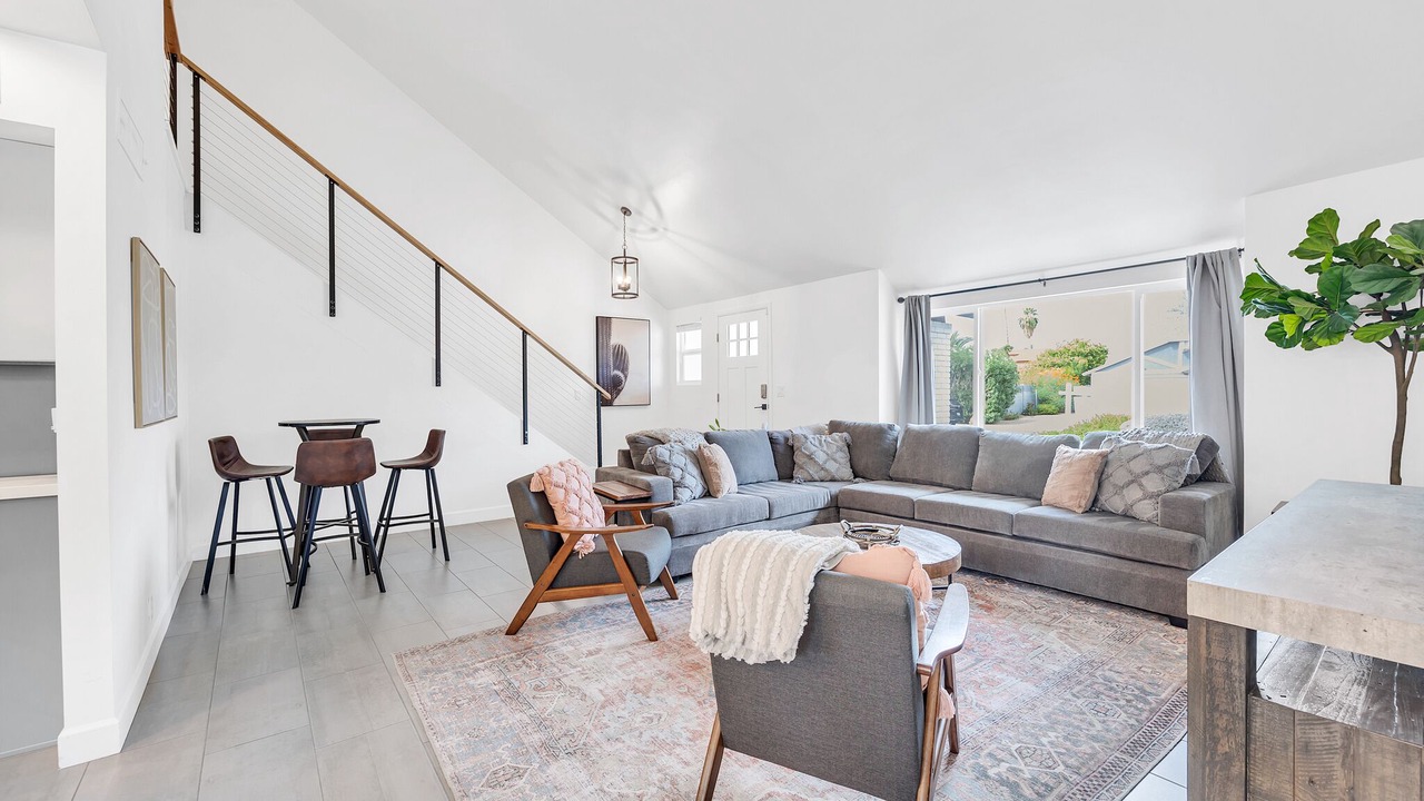 Photo of Livingroom in Kierland
