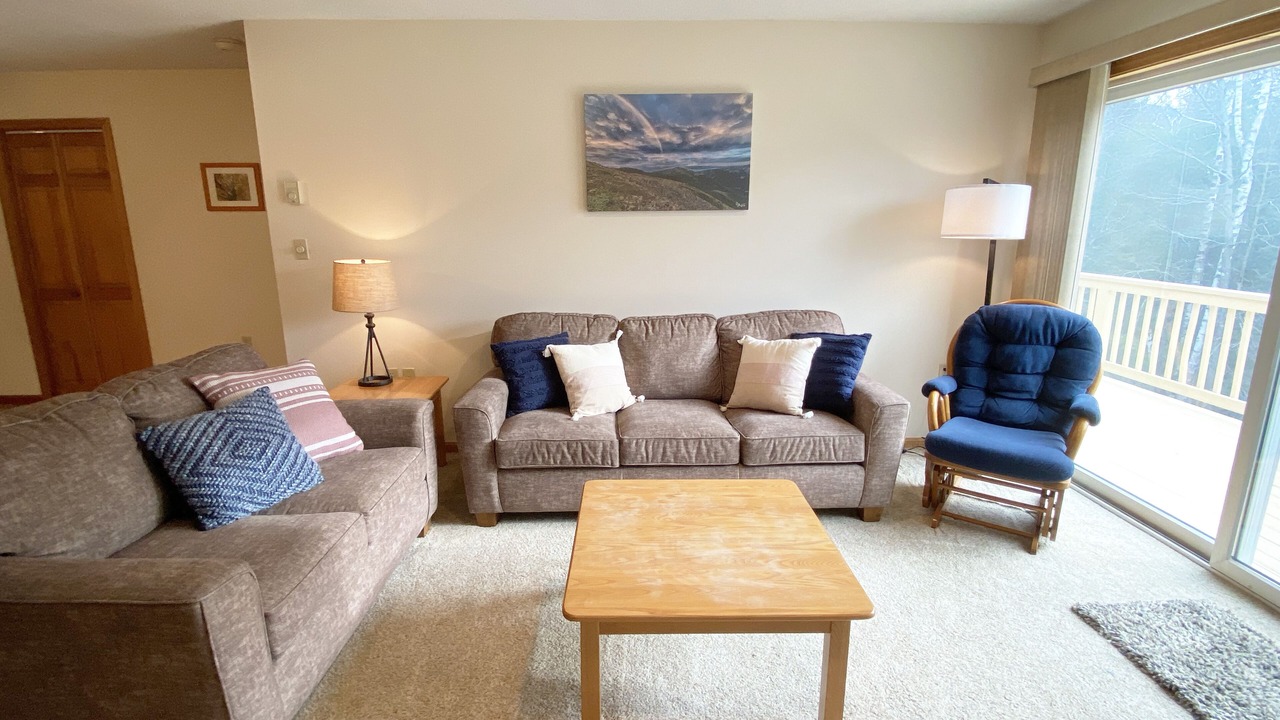Photo of Livingroom in North Conway