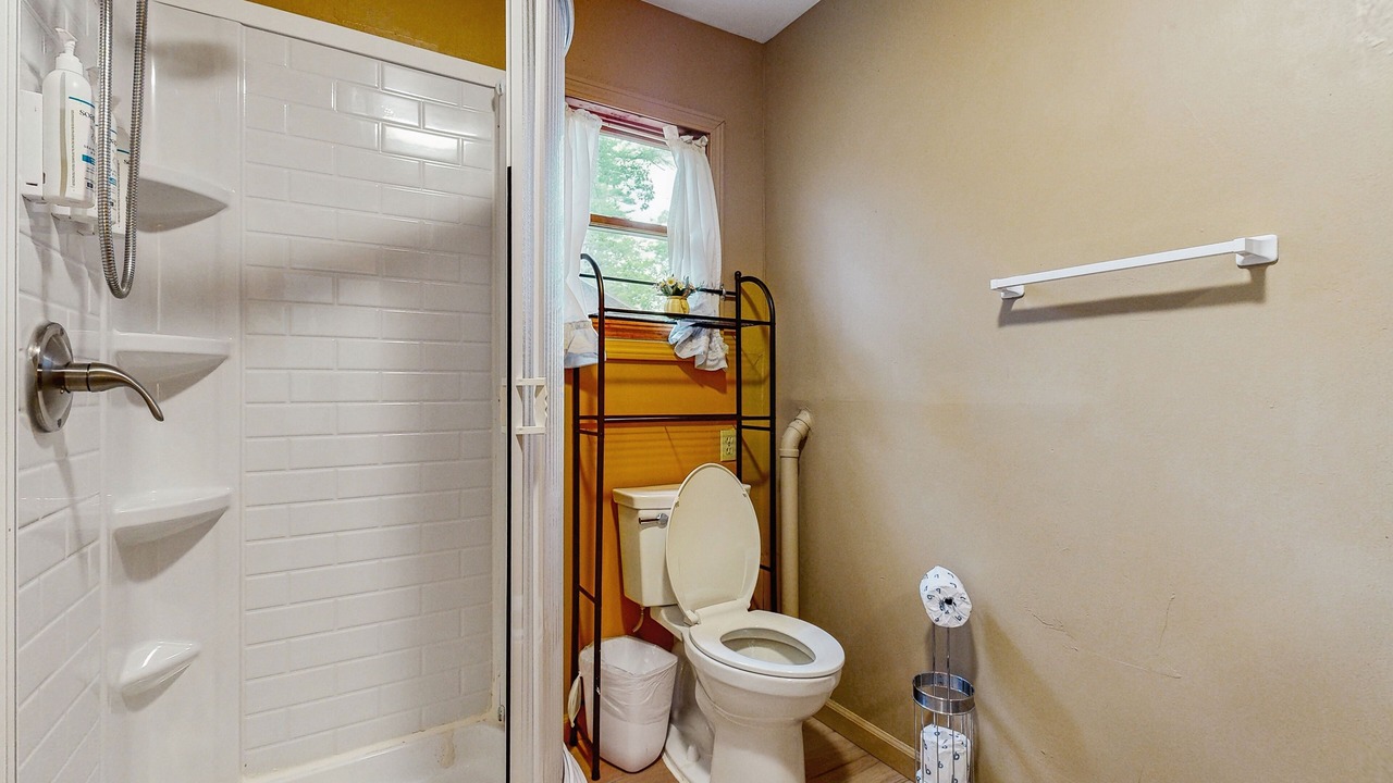 Photo of Bathroom in Wayne