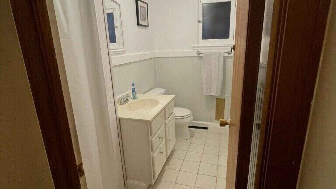 Photo of Bathroom in Cleverdale