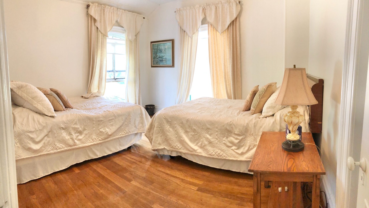Photo of Bedroom in Granville