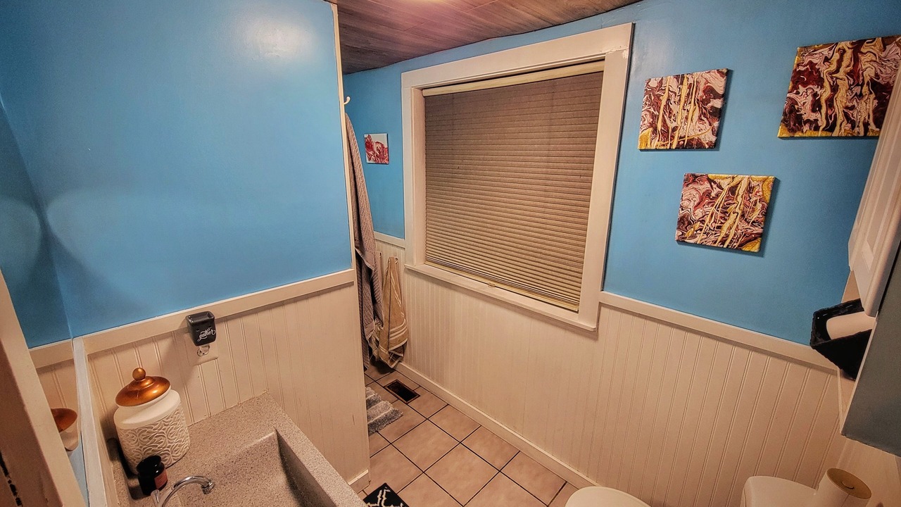 Photo of Bathroom in East Charleston