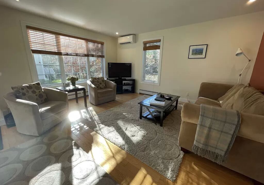 Photo of Livingroom in Bar Harbor