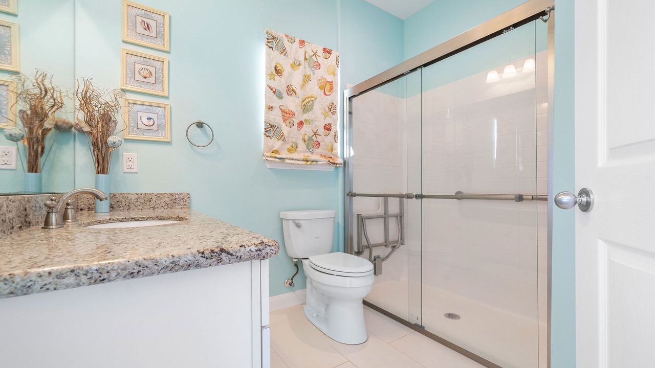 Photo of Bathroom in Miramar