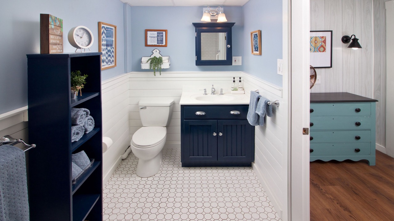 Photo of Bathroom in Tamworth