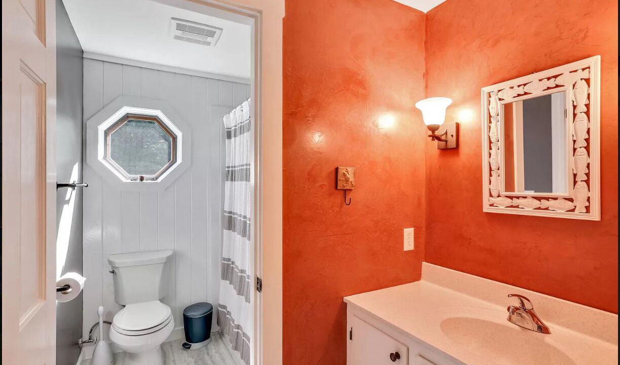 Photo of Bathroom in Morgan