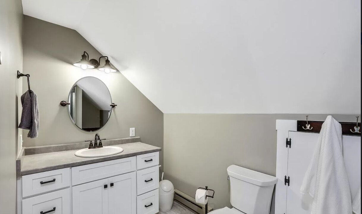 Photo of Bathroom in Morgan